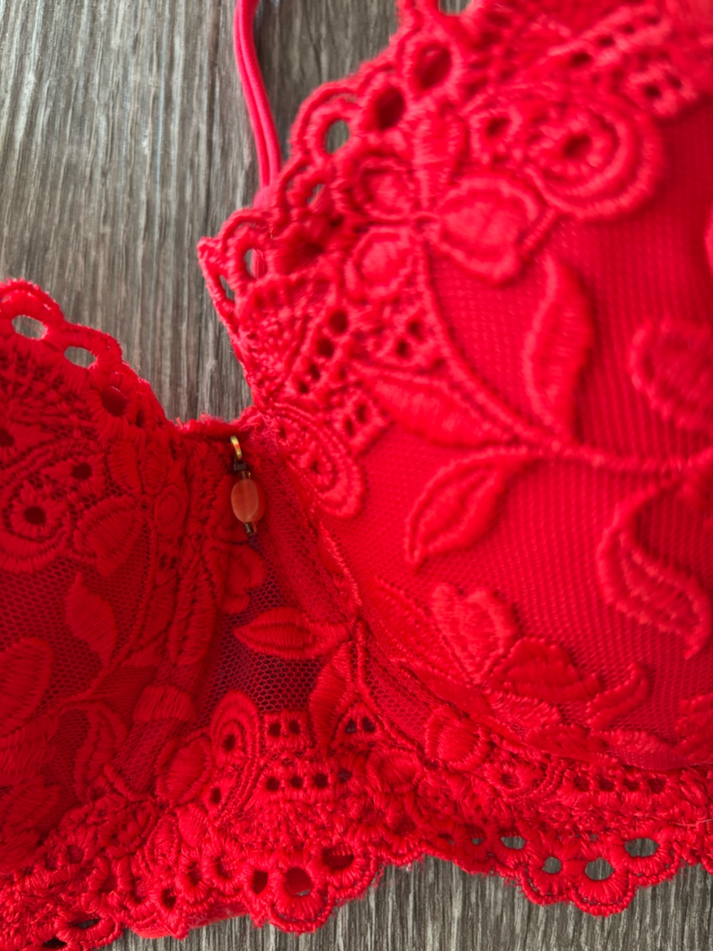 Badgley Mischka Red Lace Underwire Bra